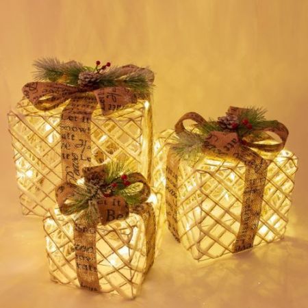 3 Set LED Rattan Xmas Gift Boxes