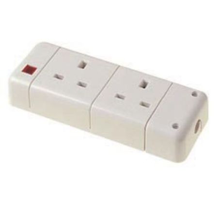 1G 13A Nylon Trailing Socket White