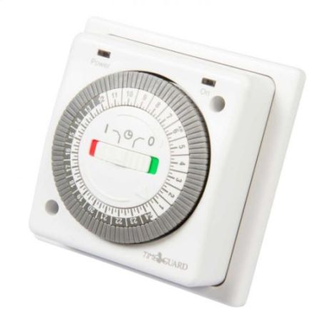 Timeguard 16a 24hr Box Timer (Volt Free)
