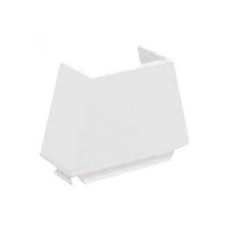 Univolt 16x25mm Yt2 Trunking Adaptor