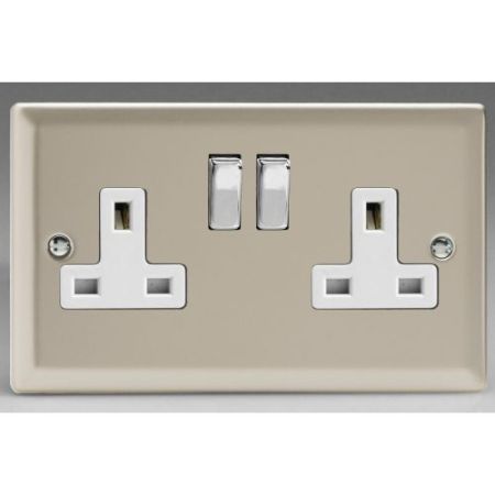 Varilight 1G Switched Socket Dec/Rocker