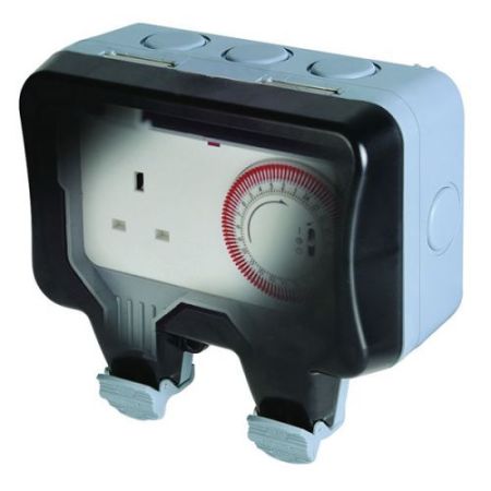 Bg IP66 1G Time Controlled Socket